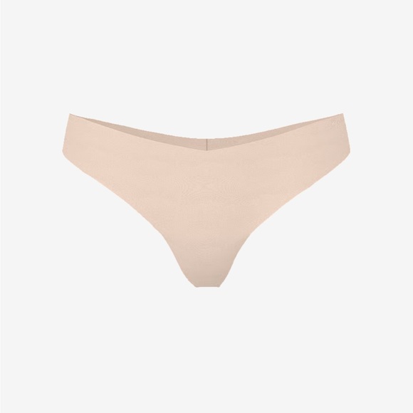 Pink by Victoria’s Secret no show thong M - Picture 3 of 6